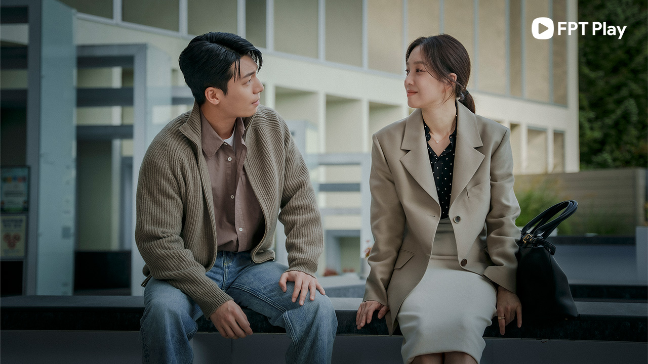 Nhân vật chính Jung Ryeo Won và Wi Ha Joon trong Chuyện Tình Lãng Mạng Ở Hagwon