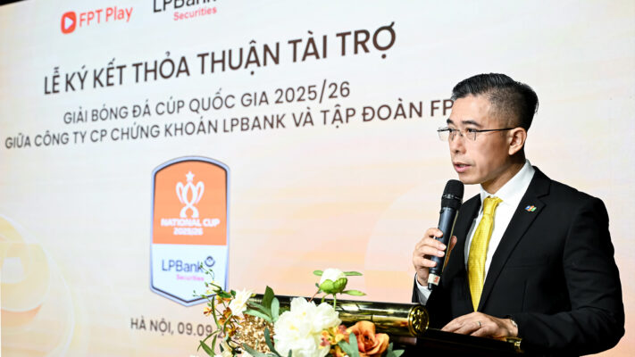 Ông Hoàng Việt Anh – Chủ tịch FPT Telecom, Tập đoàn FPT, phát biểu tại sự kiện (Ảnh: FPT Play)