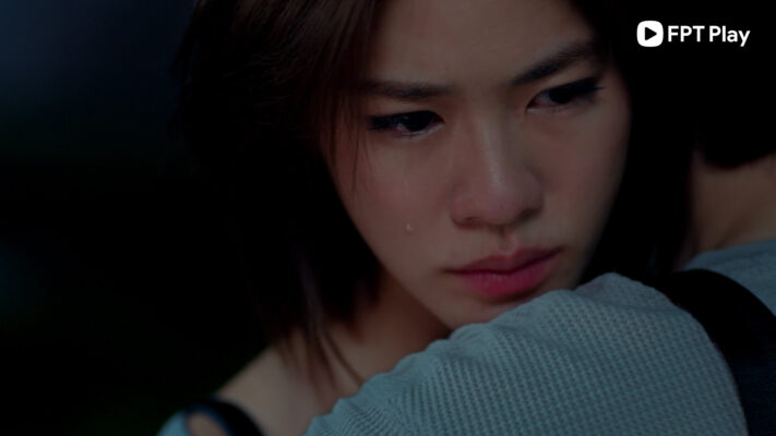 Bạn Thân Thâm Độc là lời cảnh tỉnh về ranh giới mong manh giữa tình yêu, tình bạn và sự phản bội. (Ảnh: FPT Play)